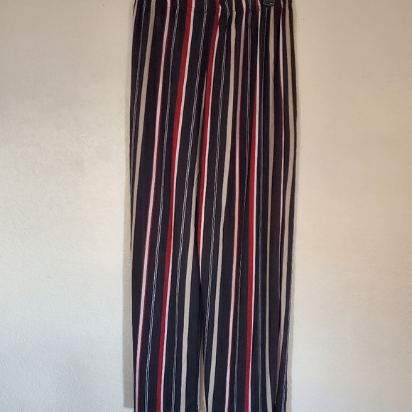 Black and Red Striped Women's 2 piece Jumper - Picture 3 of 5